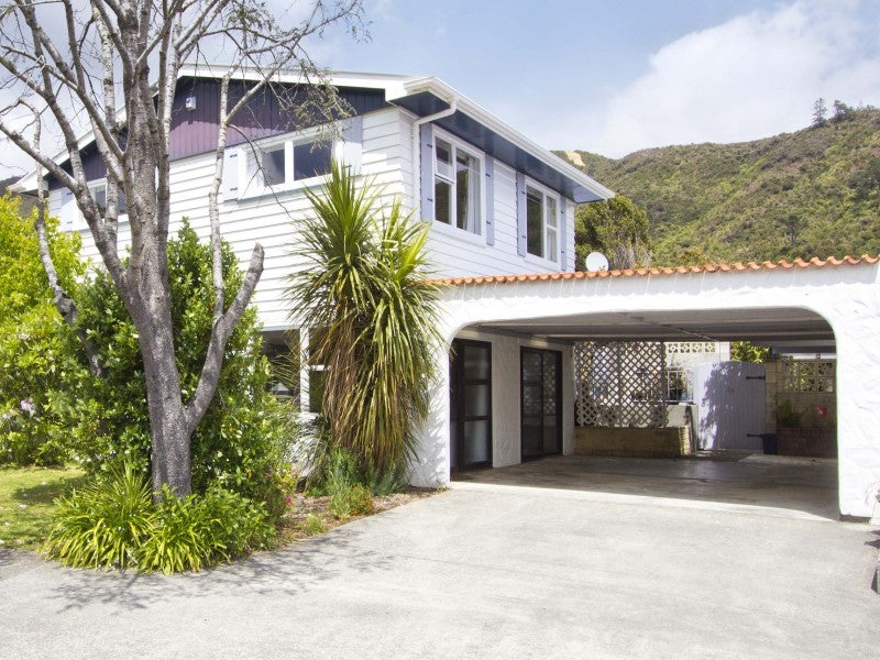 Property Valuation for 11A Helvetia Grove, Naenae, Lower Hutt Trade
