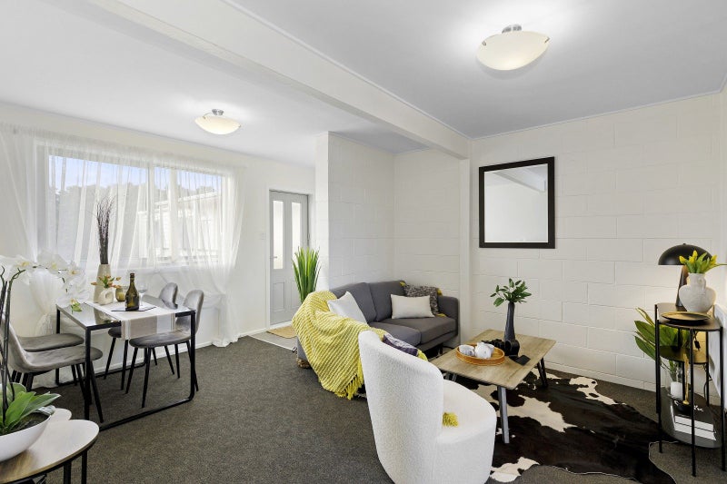 6/19 PIRIE CRES, MOERA, LOWER HUTT - Carousel 1