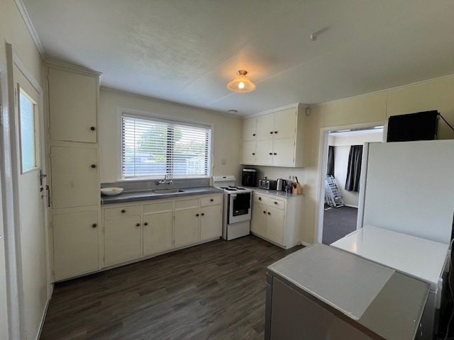 107 College Street, Awapuni, Palmerston North - Carousel 2