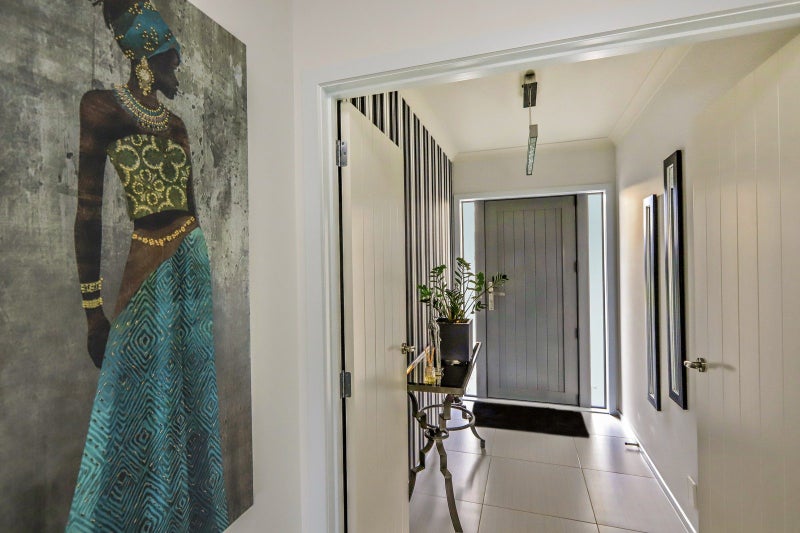 9 Ohau Place, Poraiti, Napier - Carousel 2