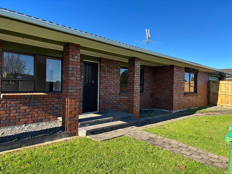 4/64 Marne Road, Papakura, Papakura - Carousel 2