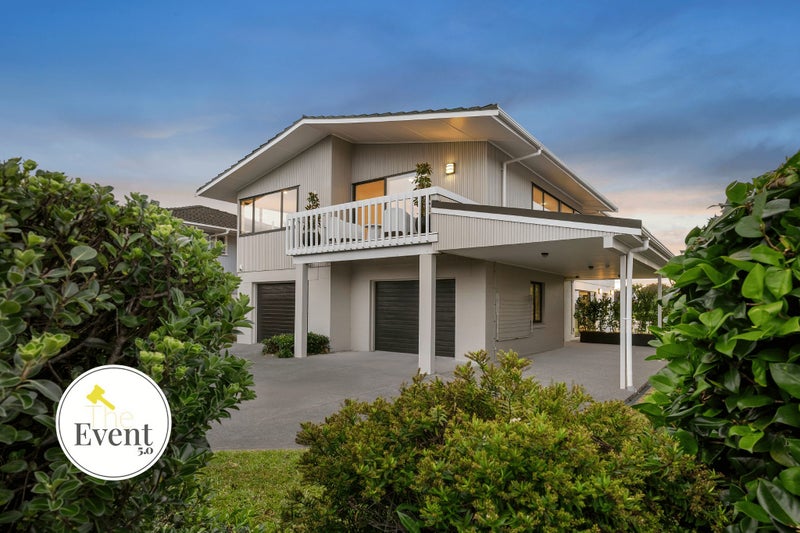 13 Knightsbridge Drive, Forrest Hill, Auckland - Carousel 1