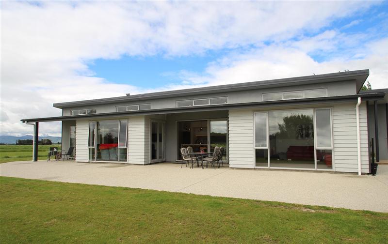 22 Boston Street, Riversdale, Riversdale - Carousel 1