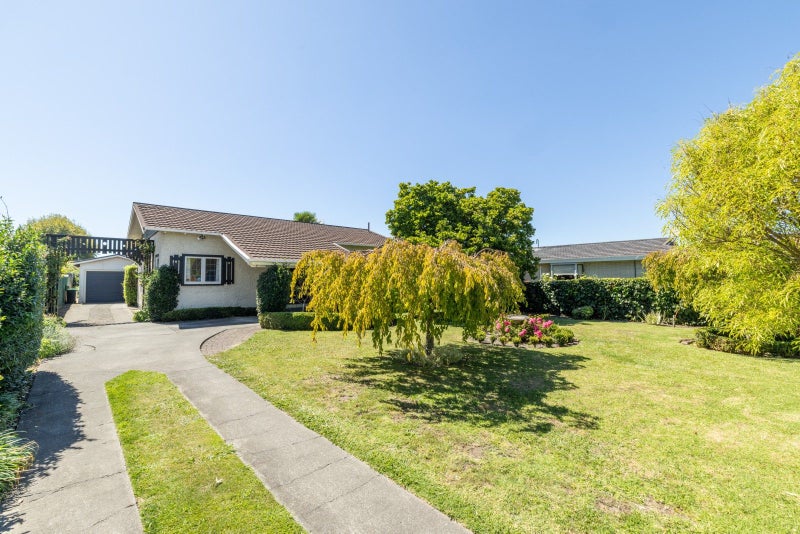 506 Lyndon Road East, Hastings - Carousel 18
