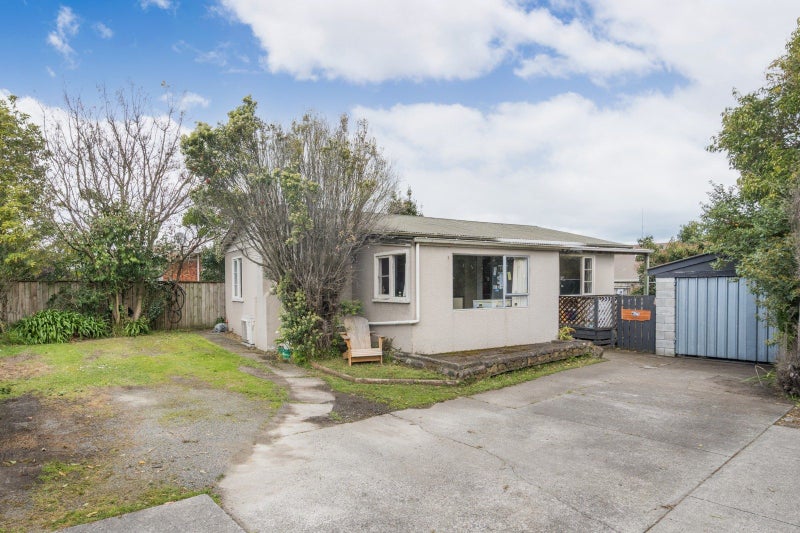 318 Botanical Road, West End, Palmerston North - Carousel 1