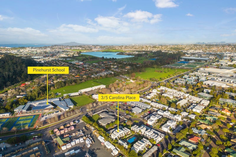 3/5 Carolina Place, Albany, Auckland - Carousel 12