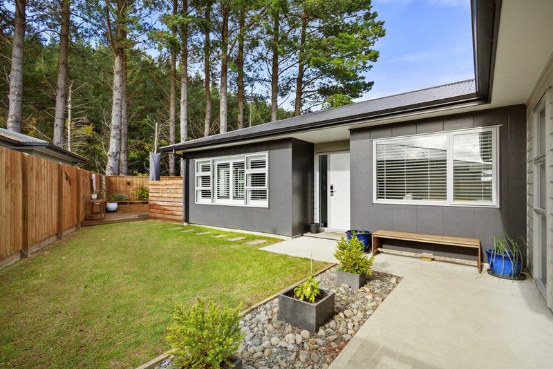 24 Brian Hughes Road, Wainuiomata, Lower Hutt - Carousel 2