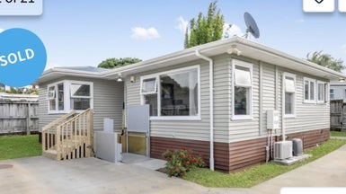 51A Stottholm Road, Titirangi, Auckland - Carousel 1