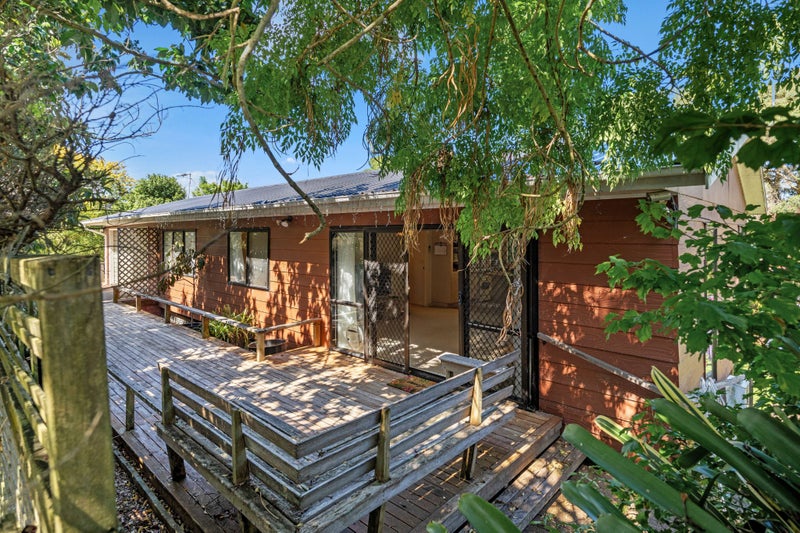 57 Third Avenue, Avenues, Whangarei - Carousel 1