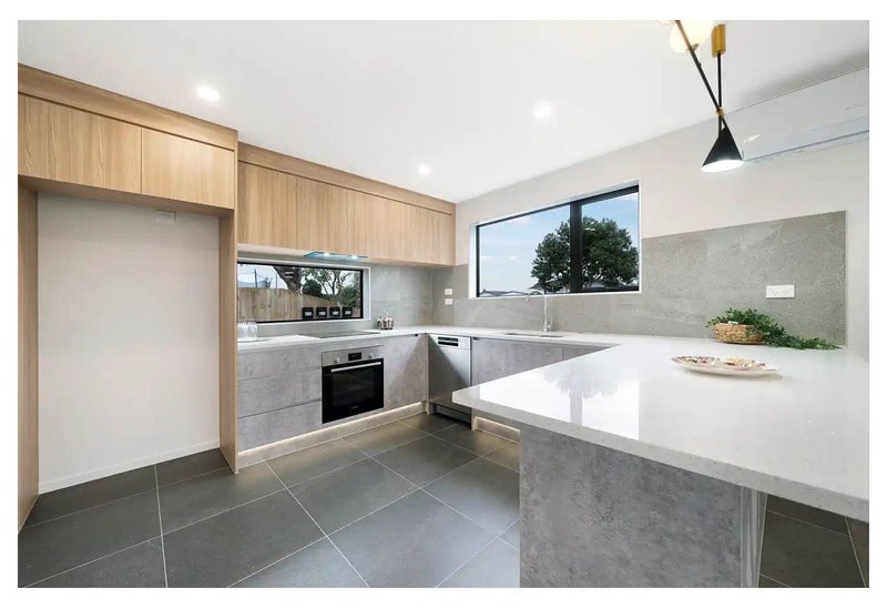 4A Templeton Place, Clendon Park, Auckland - Carousel 1