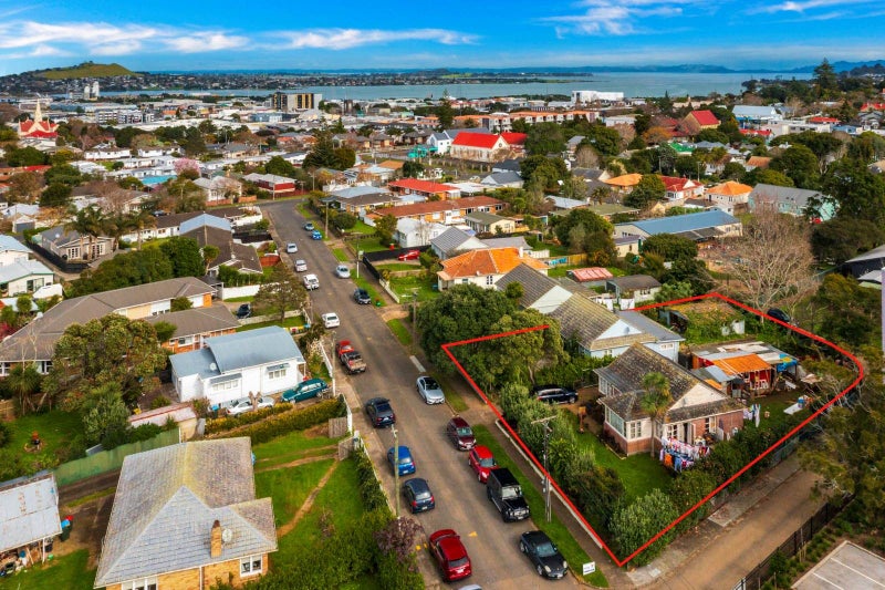 18 Wade Avenue, Onehunga, Auckland - Carousel 2