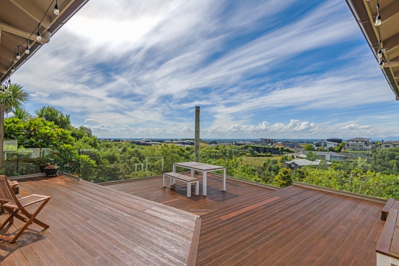 117 Ruapehu Drive, Fitzherbert, Palmerston North - Carousel 1