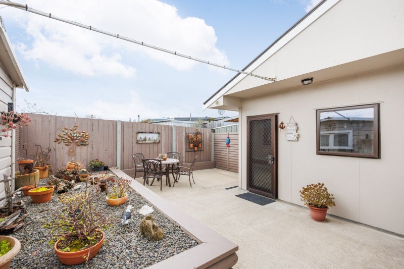 55 Edinburgh Terrace, Foxton Beach, Horowhenua, Manawatu / Whanganui - Carousel 1