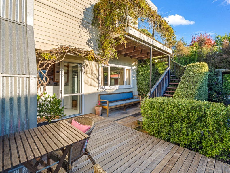 3 Memorys Lane, Christchurch - Carousel 2