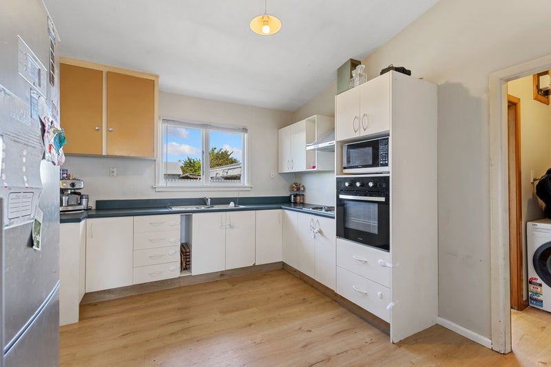 87B Hills Road, Edgeware, Christchurch - Carousel 2