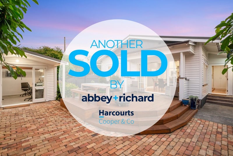 28 Calgary Street, Sandringham, Auckland - Carousel 1