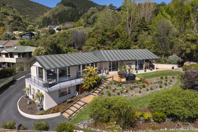 6 Strathaven Place, Atawhai, Nelson - Carousel 1