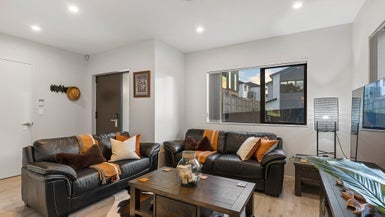 6 Teoteo Place, Flat Bush, Auckland - Carousel 1