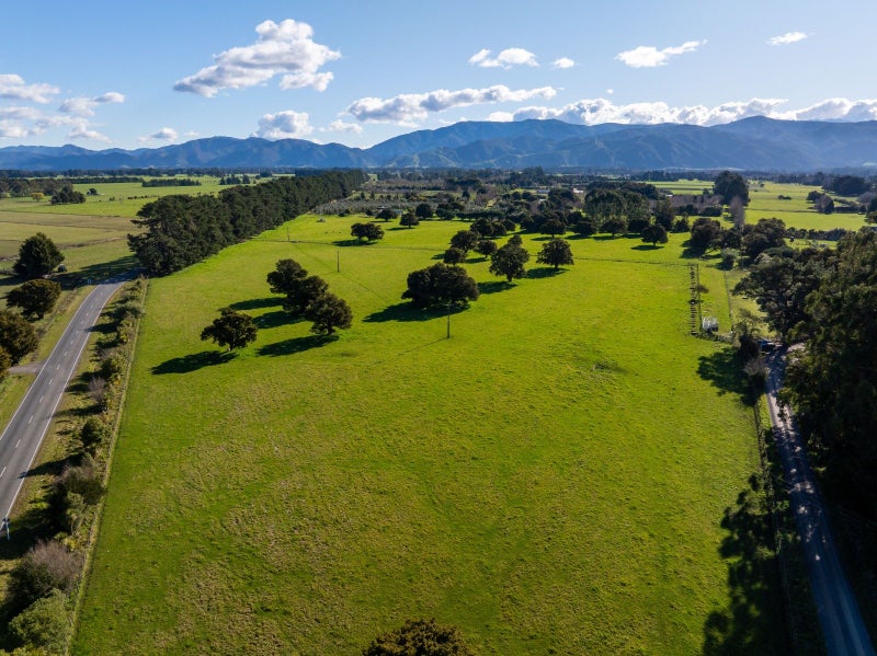 151 Humphries Street, Woodside, Greytown - Carousel 1