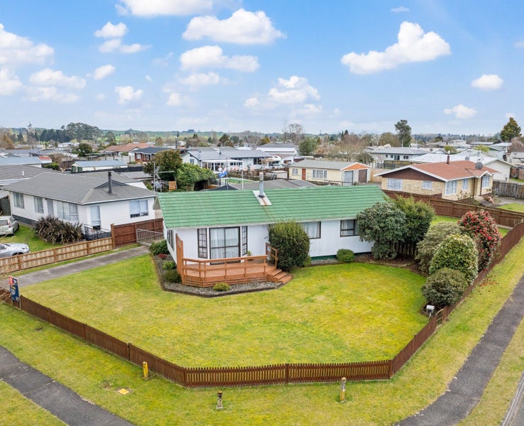 1 Waitara Place, Tokoroa, Tokoroa - Carousel 1