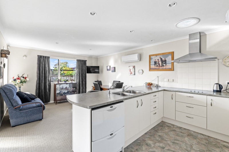 1 Mcilwaine Place, Marton - Carousel 2