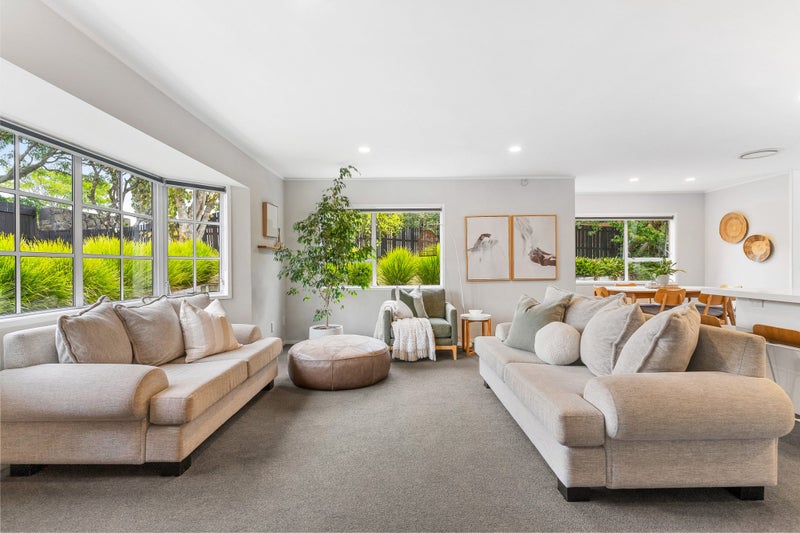 1 William Bryan Drive, Half Moon Bay, Auckland - Carousel 2