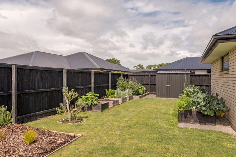 577 Birchs Road, Lincoln, Lincoln - Carousel 17