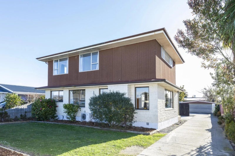 11 Eglinton Street, Avondale, Christchurch - Carousel 1