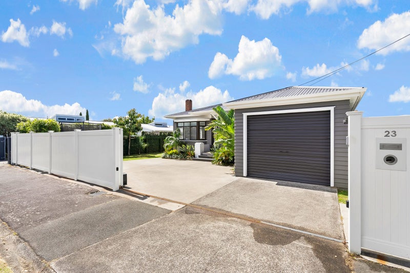 23 Oakley Avenue, Waterview, Auckland - Carousel 2