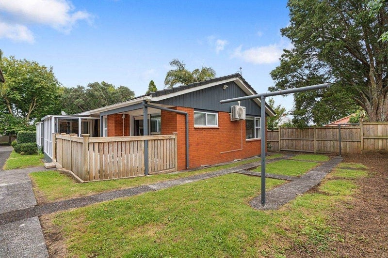 4/21 Woodside Road, Mount Eden, Auckland - Carousel 1