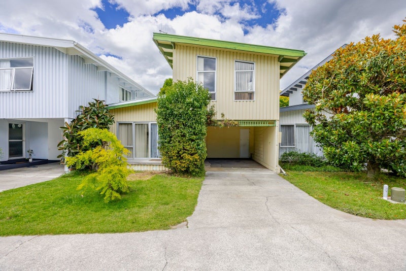 2/51 Avenue Road, Greenmeadows, Napier - Carousel 2