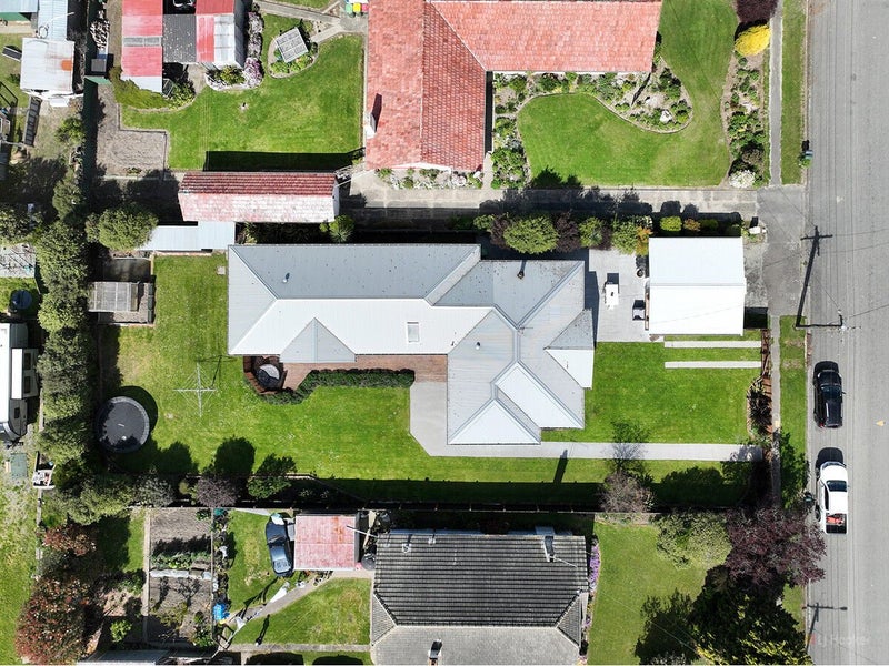 17 Thackeray Street, St Andrews - Carousel 40