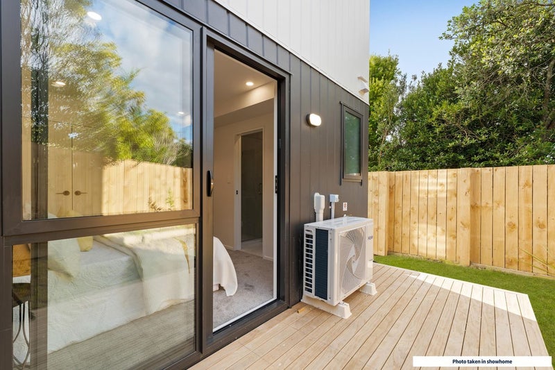 1/18 Hetherington Road, Ranui, Auckland - Carousel 12