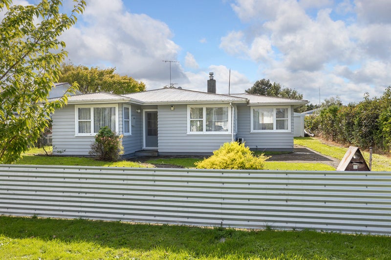 71 Brandon Street, Featherston - Carousel 1