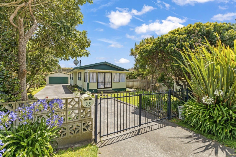 33 Karewa Street, Castlecliff, Whanganui - Carousel 1