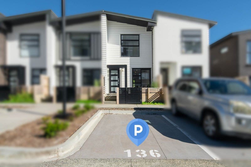 20 Rauemi Way, Te Atatū South, Auckland - Carousel 2