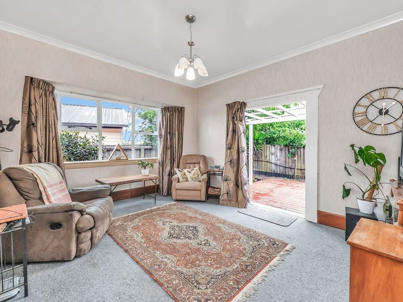2/38 Roberts Road, Hei Hei, Christchurch - Carousel 2