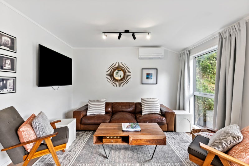 25A Fox Street, Ngaio, Wellington, Wellington - Carousel 2