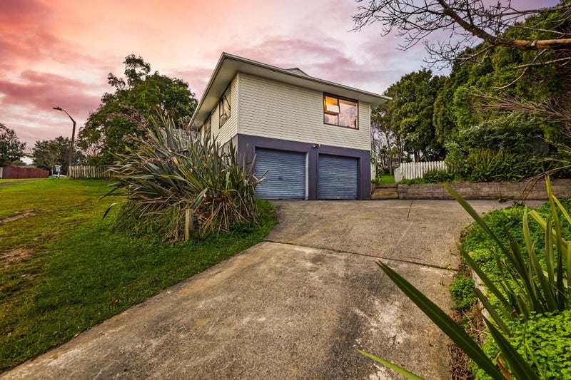 6 Crosby Road, West Harbour, Auckland - Carousel 1