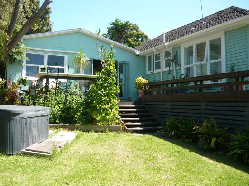 Property Valuation for 46 Sandy Beach Road, Tinopai Trade Me Property