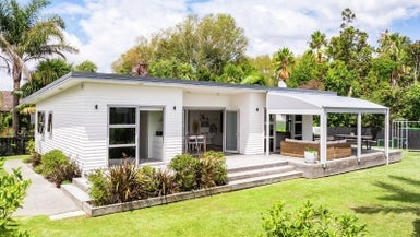 10 Kagan Avenue, Mangawhai - Carousel 1
