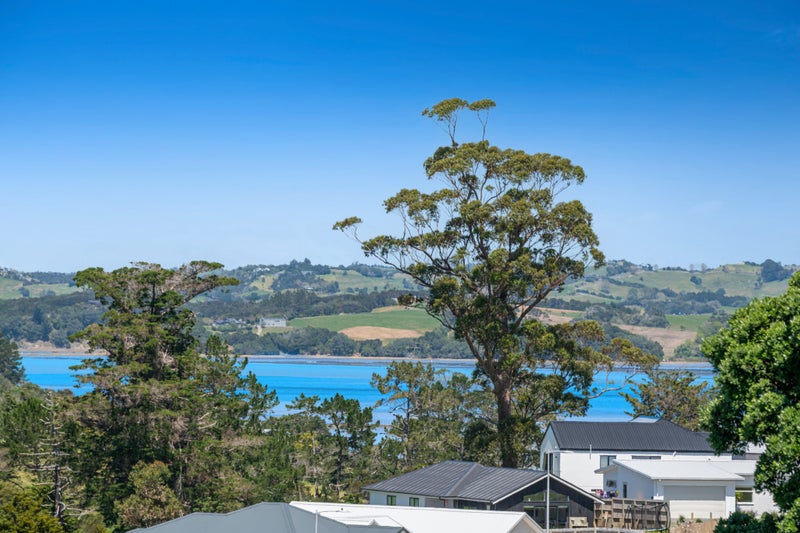 21 Brigitte View, Snells Beach, Snells Beach - Carousel 1
