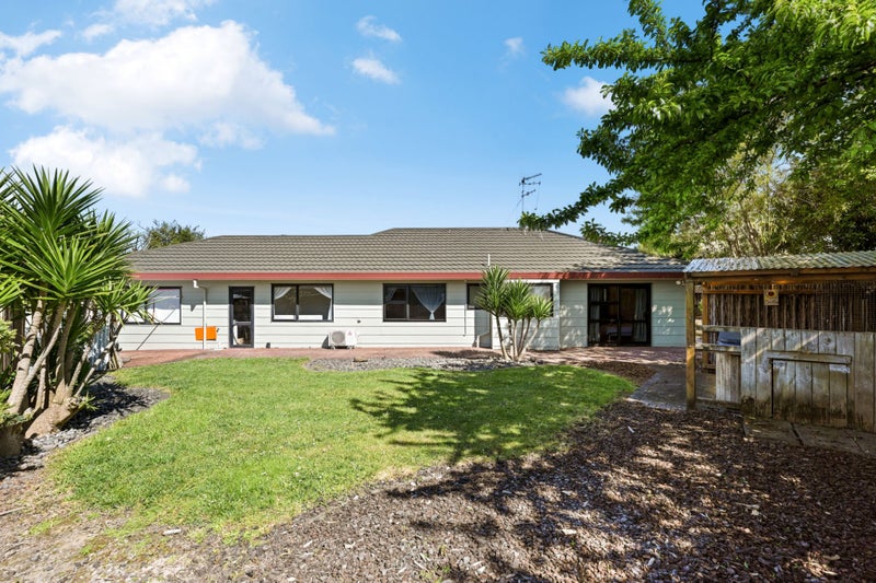 9 Jean Place, Pukete, Hamilton - Carousel 16