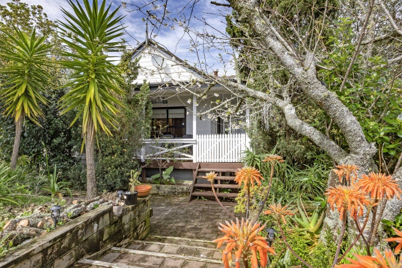 32 Moire Road, Massey, Auckland - Carousel 2