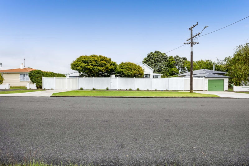85 Browne Street, Waitara, Waitara - Carousel 24