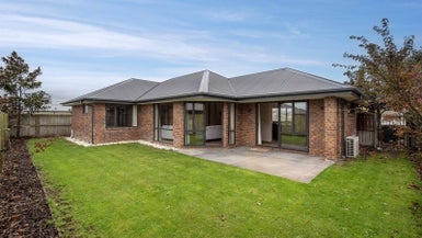 27 Ferdinand Terrace, Yaldhurst, Christchurch - Carousel 1