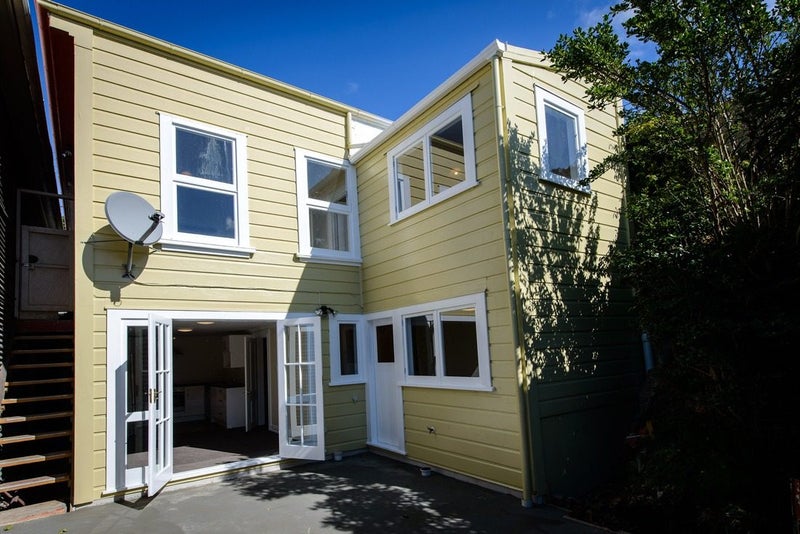 12 Gordon Street, Newtown, Wellington - Carousel 1