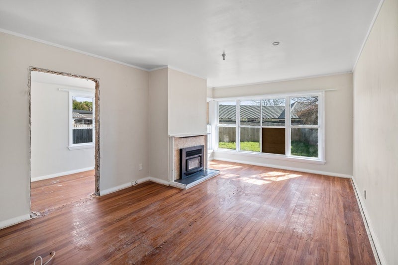 12 Glynne Crescent, Spreydon, Christchurch - Carousel 2