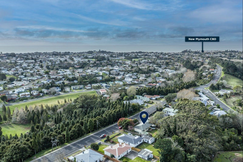 203 Frankley Road, Frankleigh Park, New Plymouth - Carousel 33