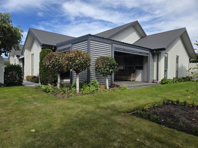 9 Timberlands Terrace, Parklands, Christchurch - Carousel 1